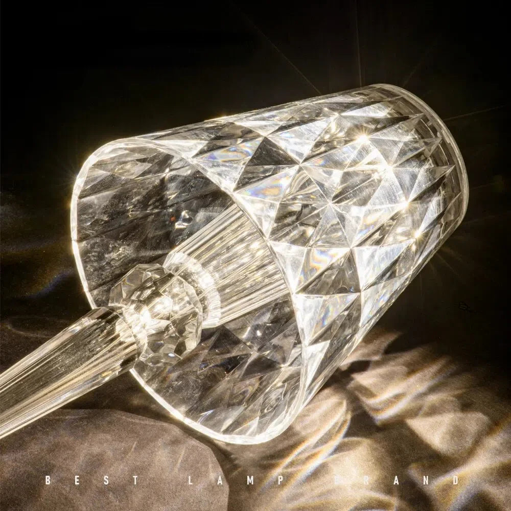 Abajur Diamante com 16 Cores Variadas - Iluminação Decorativa