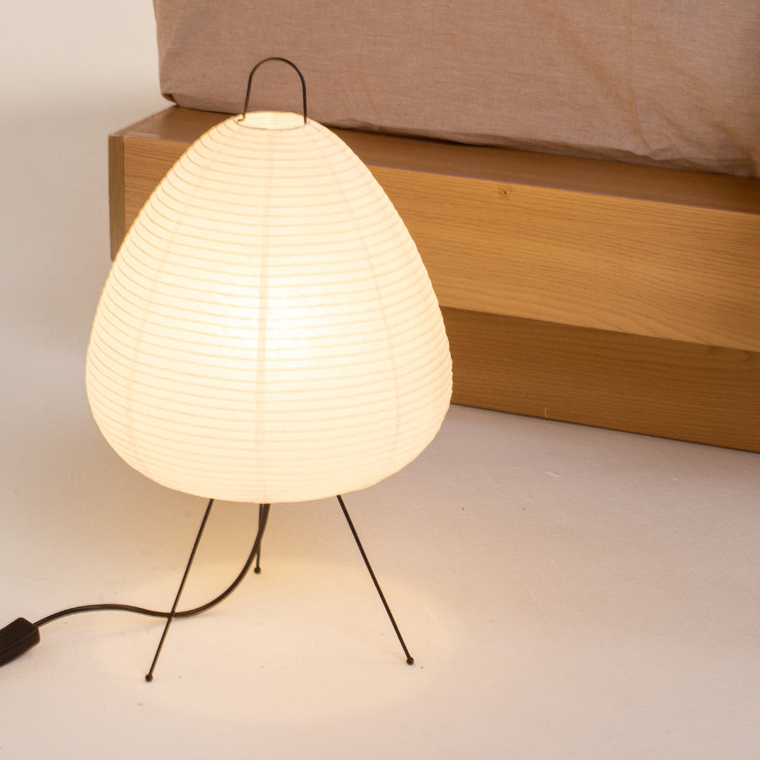 Abajur Tripé Oriental Estilo Japonês - Iluminação Elegante para Ambientes