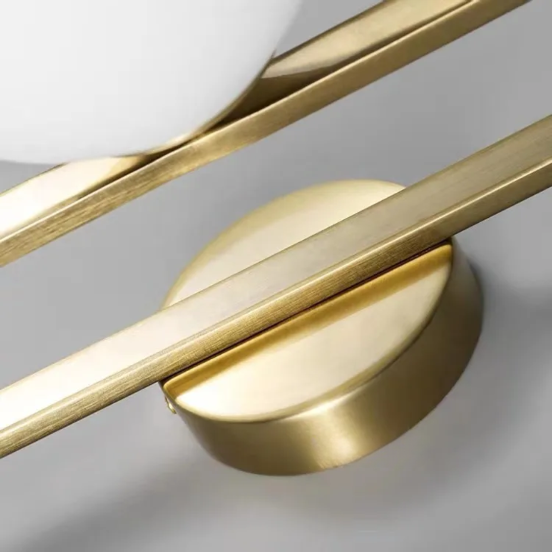 Arandela de Parede Interna Dourada com Iluminação LED - Design Moderno e Elegante