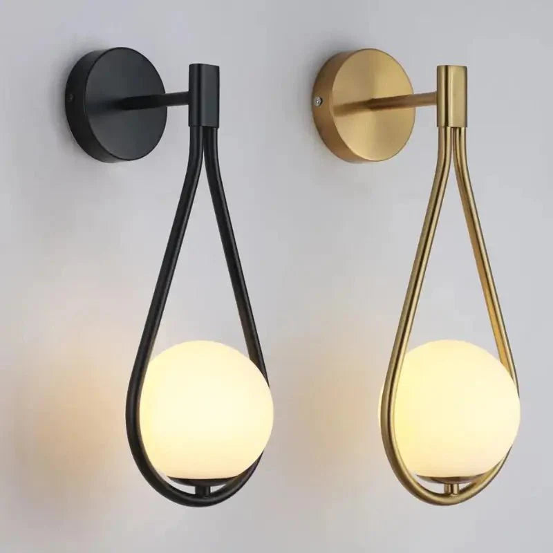 Arandela de Parede Minimalista em Metal - Design Gota