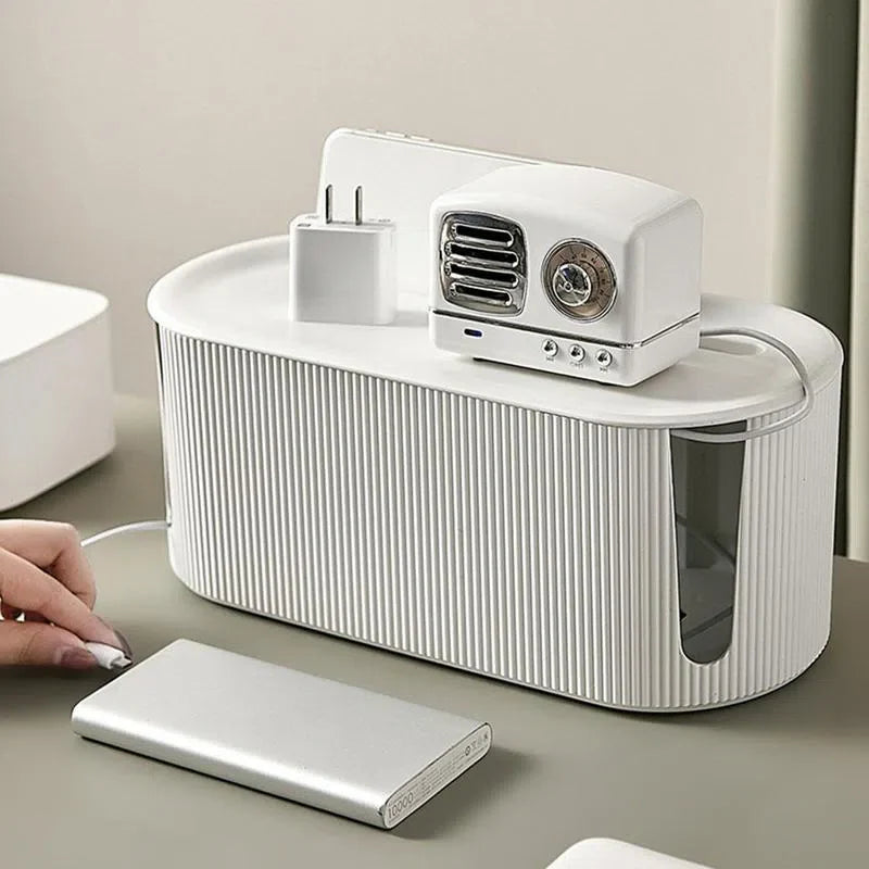 Caixa Organizadora de Cabos com Design Nórdico