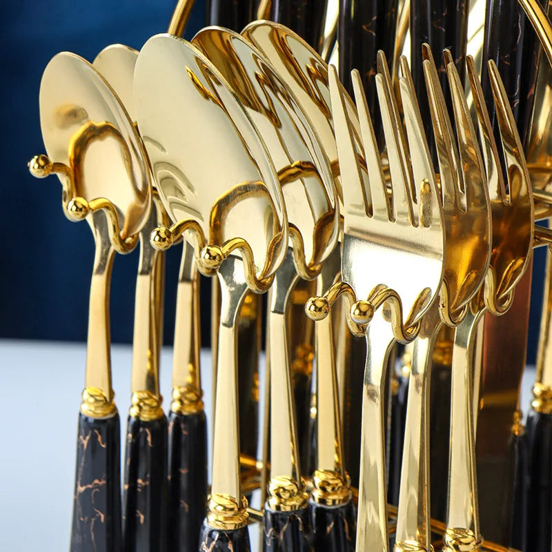 Conjunto de Talheres Dourados 24 Peças - Pratos e Utensílios para Jantar Elegantes