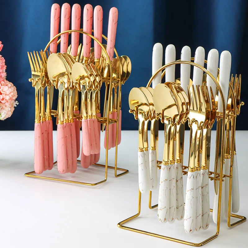 Conjunto de Talheres Dourados 24 Peças - Pratos e Utensílios para Jantar Elegantes