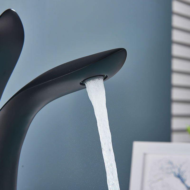 Florence Torneira Monocomando para Banheiro - Design Moderno e Funcional