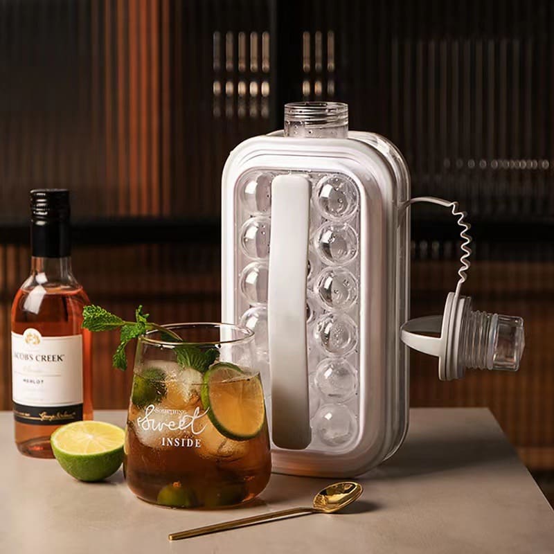 Garrafa de Água com Formato de Gelo Redondo - Ideal para Bebidas Frescas