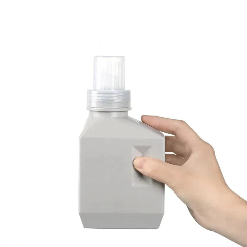 Garrafa de Armazenamento para Roupas de Lavanderia - Prática e Funcional