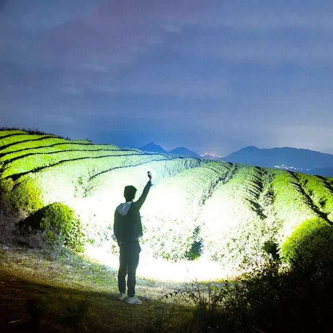 Lanterna Multifuncional 5 em 1 Ultra Potente - Ideal para Aventura e Emergências