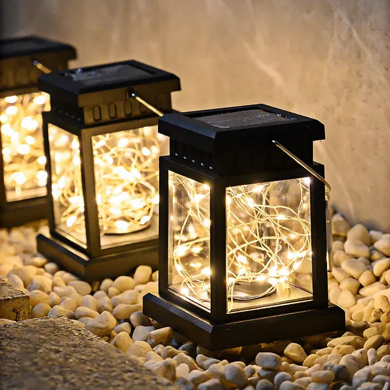 Luminária LED Decorativa para Jardim - Vela com Energia Solar