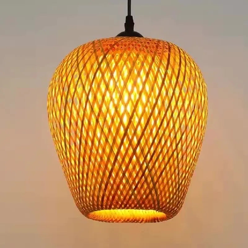 Luminária Pendente de Bambu e Rattan - Iluminação Decorativa para Ambientes
