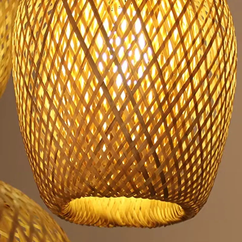 Luminária Pendente de Bambu e Rattan - Iluminação Decorativa para Ambientes