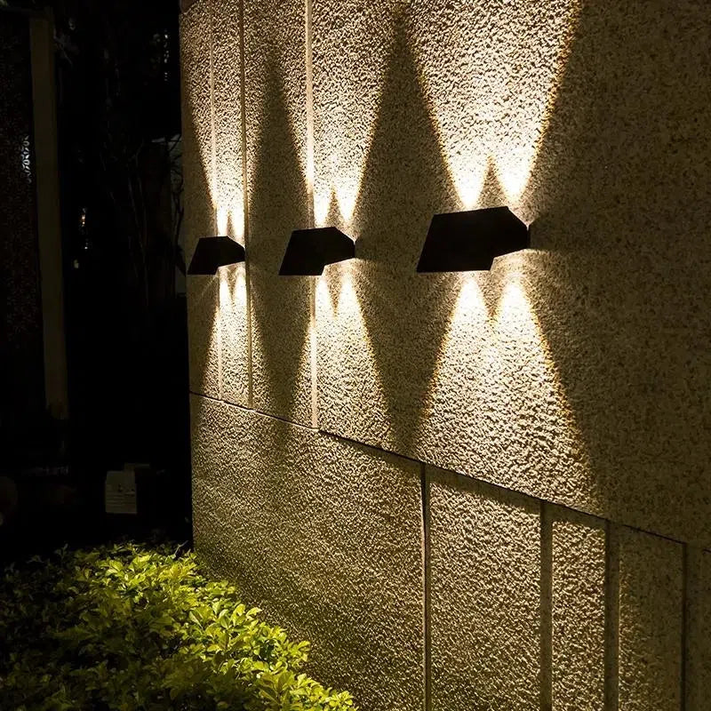 Luminária Solar LED à Prova d'Água para Jardim - Urbane Wall
