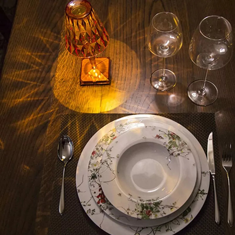 Luminária de Mesa LED Sem Fio 3 em 1 Premium Colors - Iluminação Moderna e Versátil