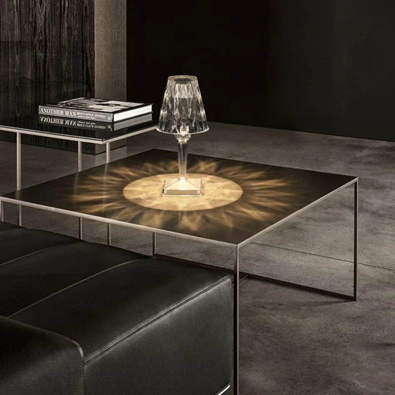 Luminária de Mesa LED Sem Fio 3 em 1 Premium - Iluminação Moderna e Funcional