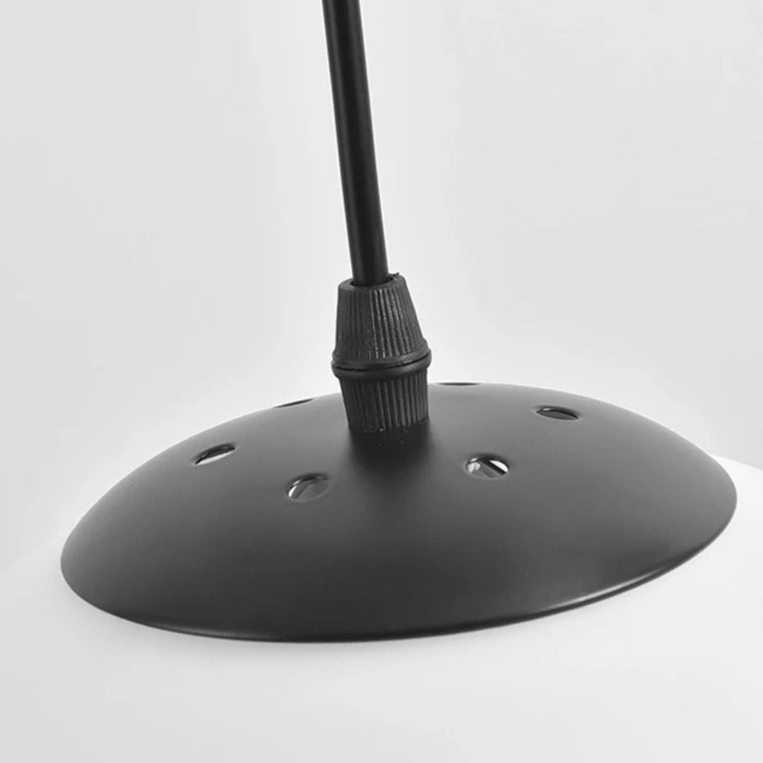 Luminária de Teto Minimalista em Globo LED - Design Moderno e Eficiente