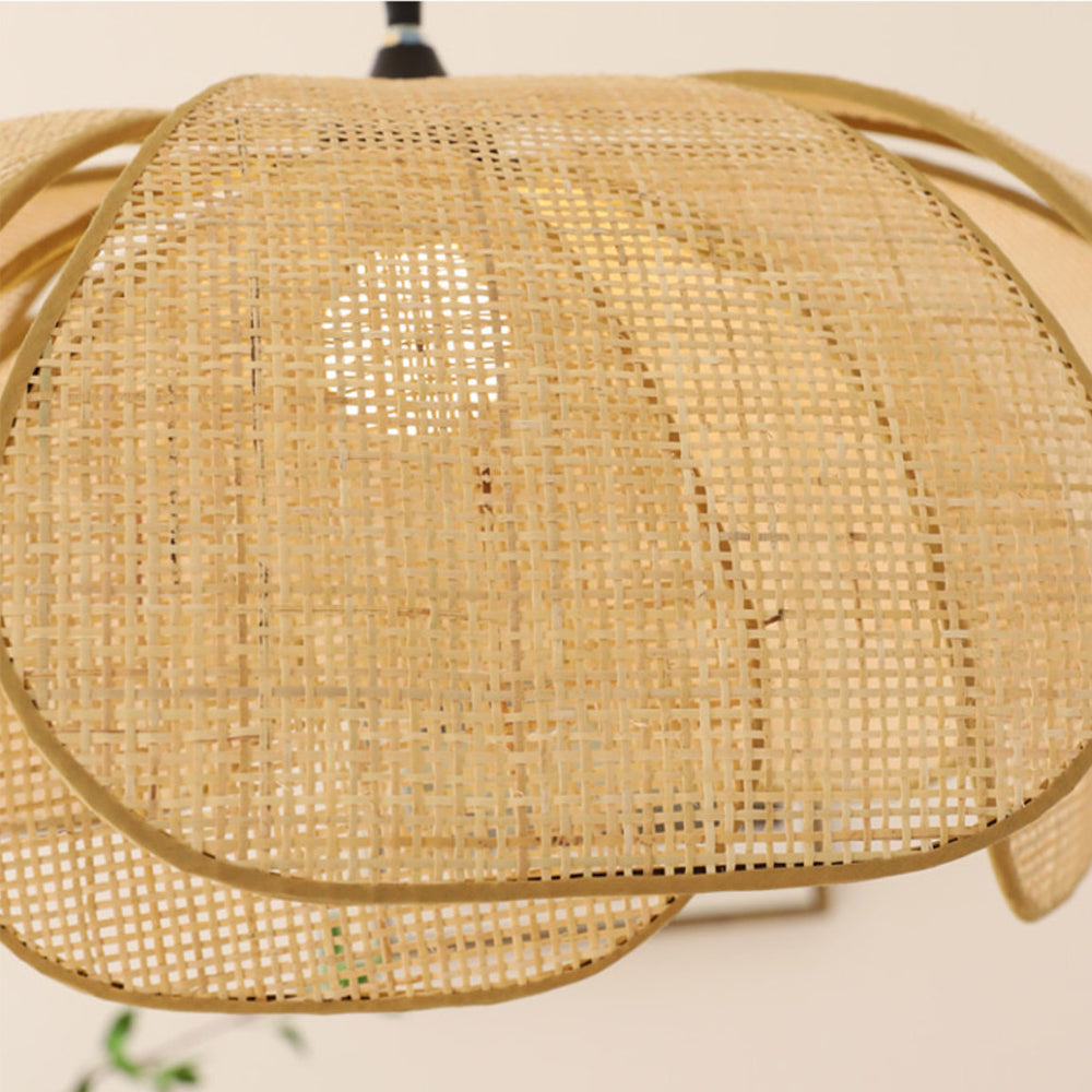 Pendente Rústico de Rattan em Forma de Pétala - Luminária Decorativa