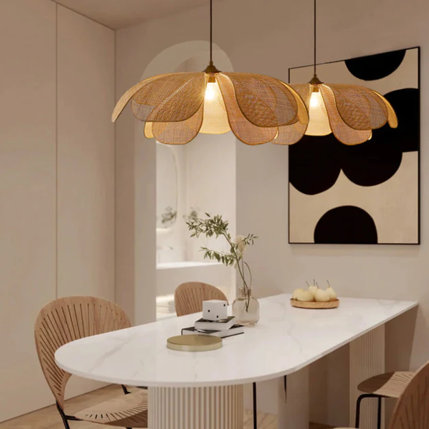 Pendente Rústico de Rattan em Forma de Pétala - Luminária Decorativa