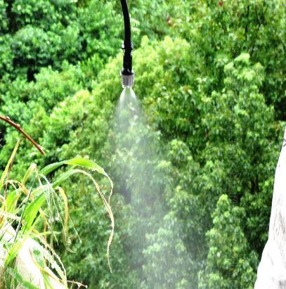 Sistema de Irrigação Profissional para Jardim com Pulverizadores Automáticos - Ideal para Cultivo de Plantas