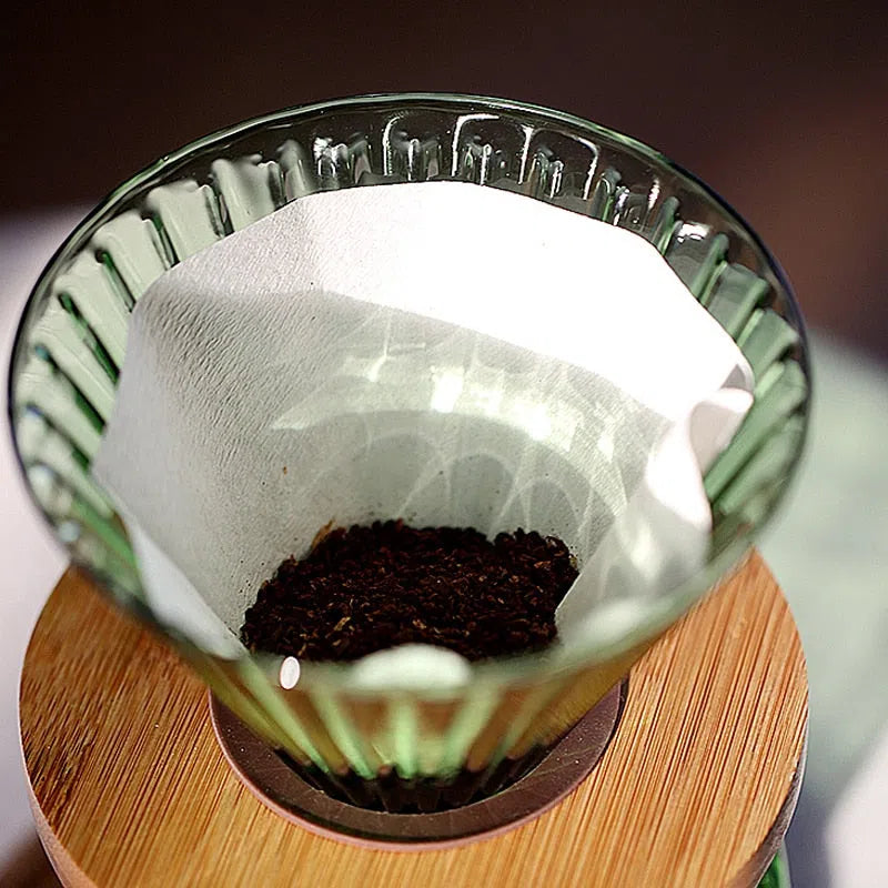 Suporte de Filtro de Café V60 em Vidro e Madeira Oliva - Acessório para Preparação de Café - Coleção Rainbow