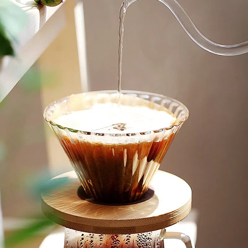 Suporte de Filtro de Café V60 em Vidro e Madeira Oliva - Acessório para Preparação de Café - Coleção Rainbow