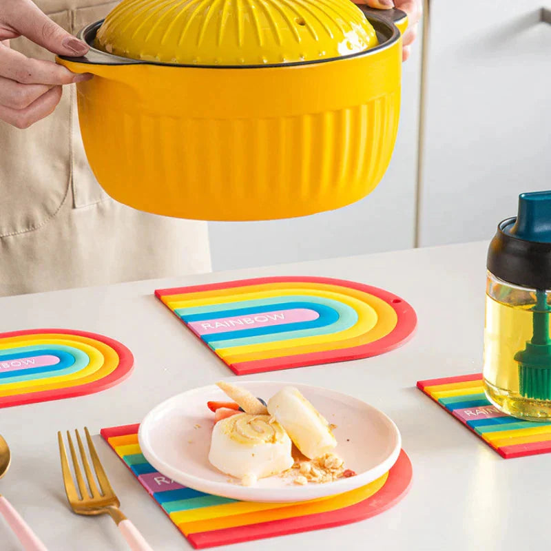 Suporte de Panela em Silicone Colorido - Design Arco-Íris