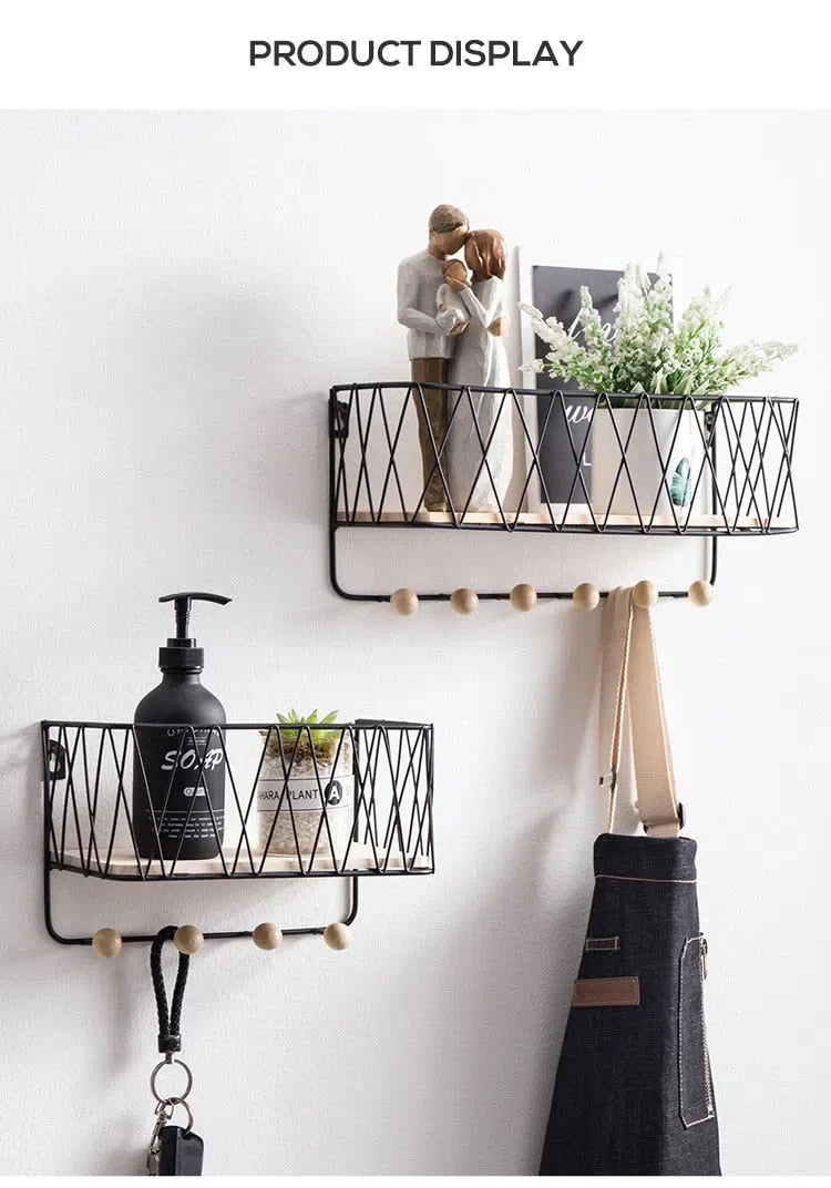 Suporte de Parede com Ganchos e Cesto para Organização de Espaço