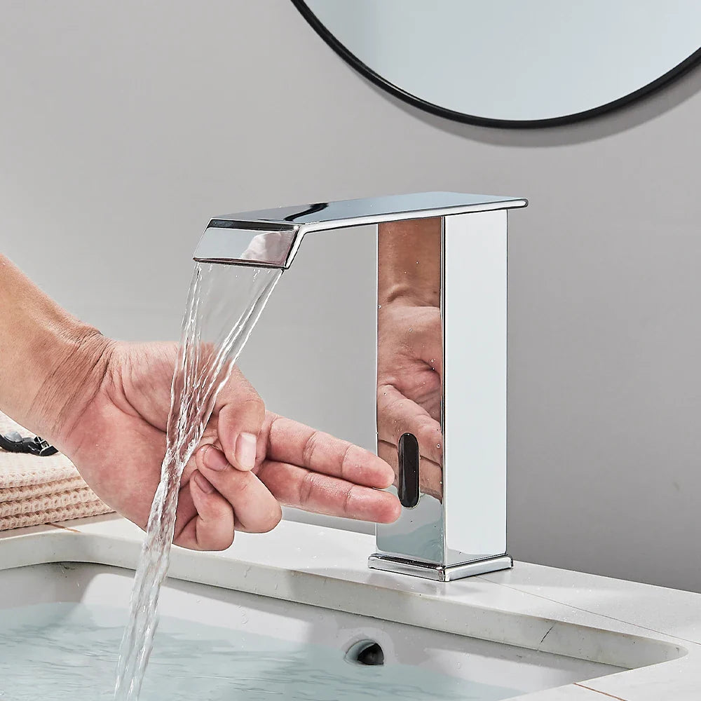 Torneira Elétrica com Sensor Touch para Banheiro - Modelo Arion