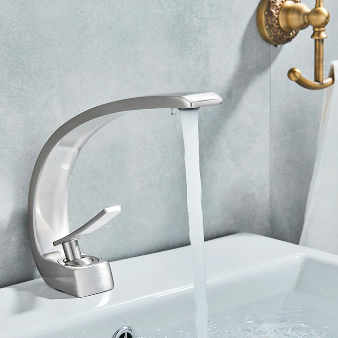 Torneira Monocomando Luxuosa para Banheiro - Design Moderno e Funcional