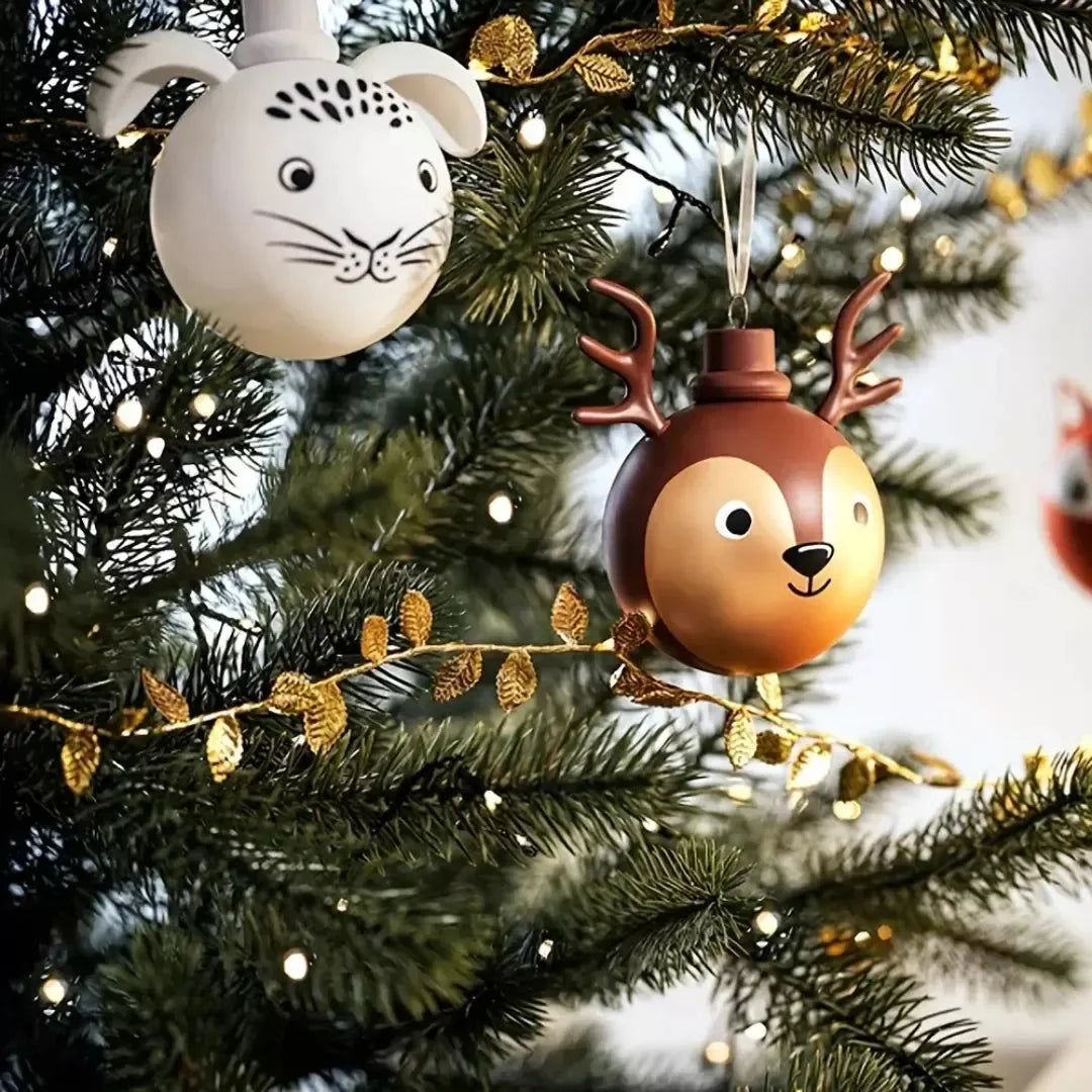 Trepadeira Artificial com Folhas Douradas e Iluminação LED - Decoração de Interiores