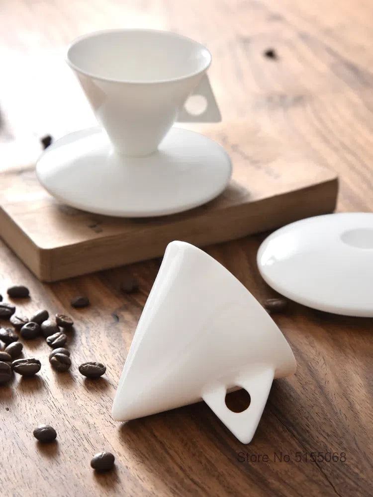 Xícara de Café Equilibrium - Design Moderno e Confortável para Bebidas Quentes