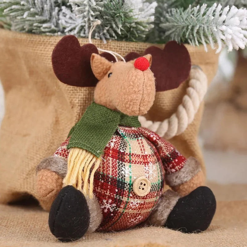 Boneco de Pelúcia Natalino para Decoração de Festa e Ambiente