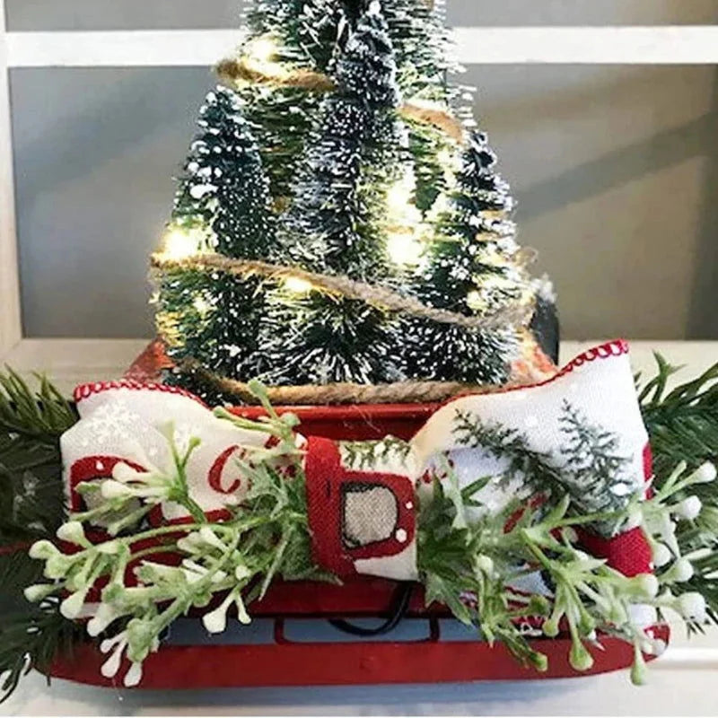 Caminhão de Natal Vermelho com Luzes LED e Ornamento em Resina