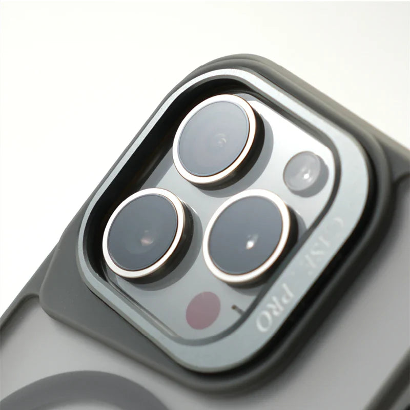 Capinha Minimalista para iPhone com Suporte para Câmeras e MagSafe