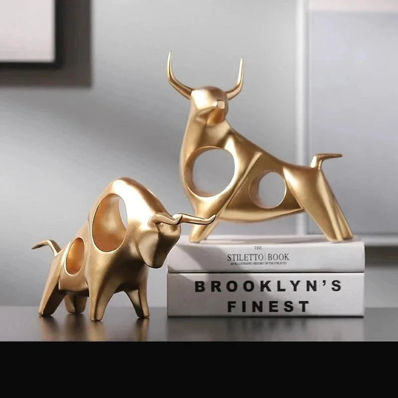 Estátua Abstrata de Touro Dourado em Resina para Decoração de Interiores