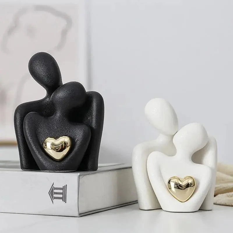 Estátua de Casal em Cerâmica para Decoração Moderna e Elegante