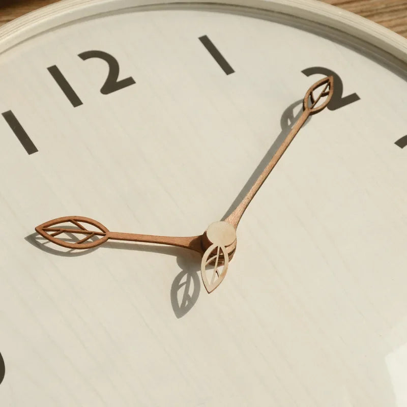 Relógio Nórdico de Madeira Ultra Silencioso - Design Elegante e Funcional