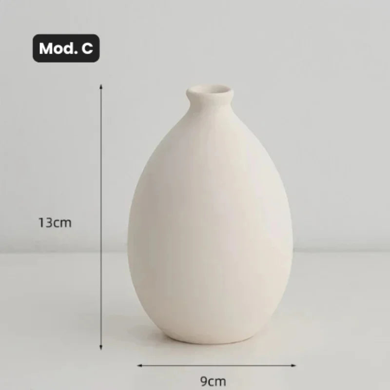 Vaso de Cerâmica para Arranjos Florais - Design Moderno e Elegante