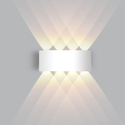 Arandela Externa de LED em Alumínio para Iluminação Externa