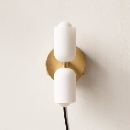 Arandela de Parede Dupla Minimalista em Tom Creme