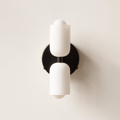 Arandela de Parede Dupla Minimalista em Tom Creme
