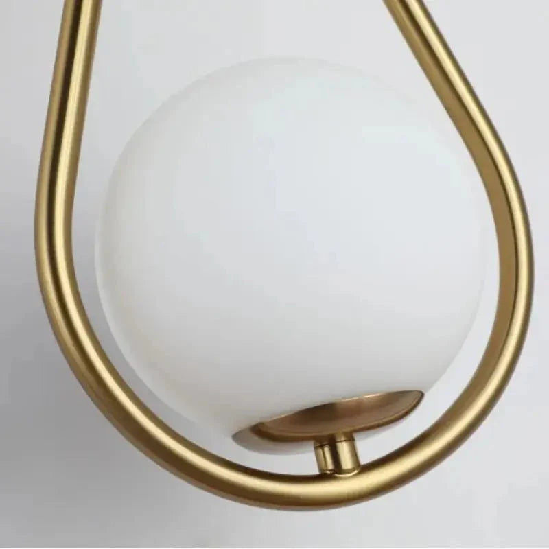 Arandela de Parede Minimalista em Metal - Design Gota