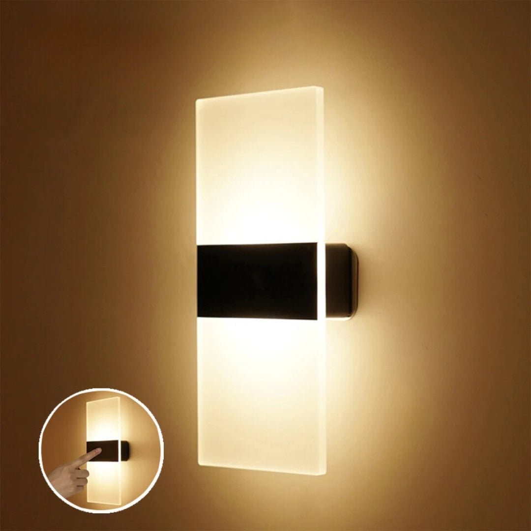 Arandela de Parede Interna Transparente com Sensor de Movimento e Luz LED