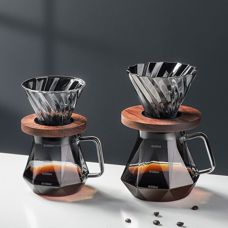 Bule de Café em Vidro Borossilicato com Coador Hario V60