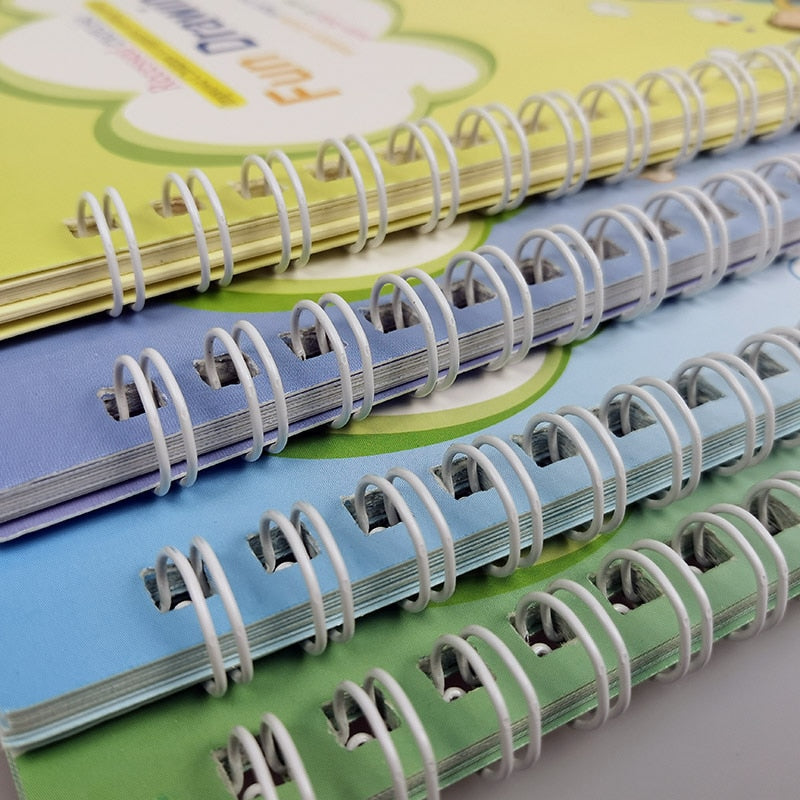 Caderno de Caligrafia Reutilizável - Kit com 4 Cadernos Mágicos para Prática de Escrita