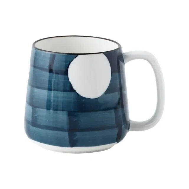 Caneca de Cerâmica Pintada à Mão Estilo Japonês - Capacidade de 500ml