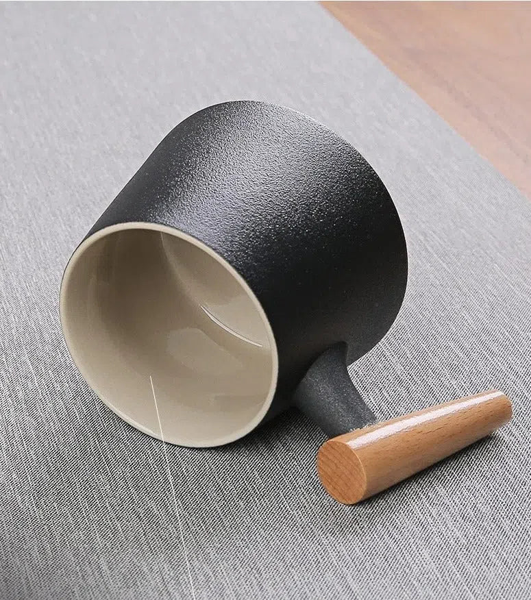 Caneca de Cerâmica com Filtro Infusor e Tampa - Ideal para Chás e Infusões
