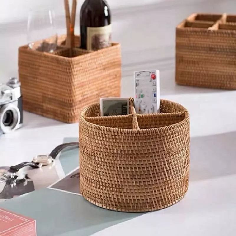 Cesta de Armazenamento de Vime em Rattan Artesanal para Organizar e Decorar