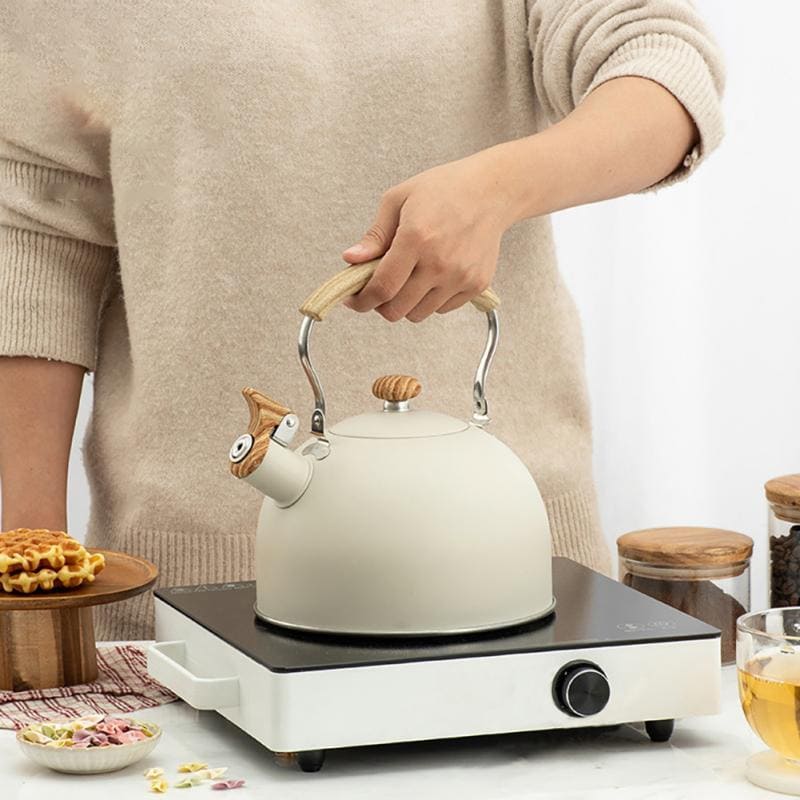 Chaleira Inox com Apito 2,5 Litros - Aço Inoxidável para Churrasco e Chá