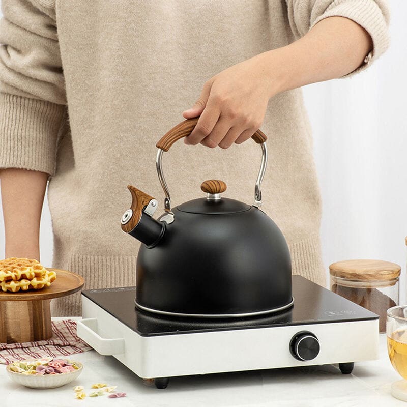 Chaleira Inox com Apito 2,5 Litros - Aço Inoxidável para Churrasco e Chá