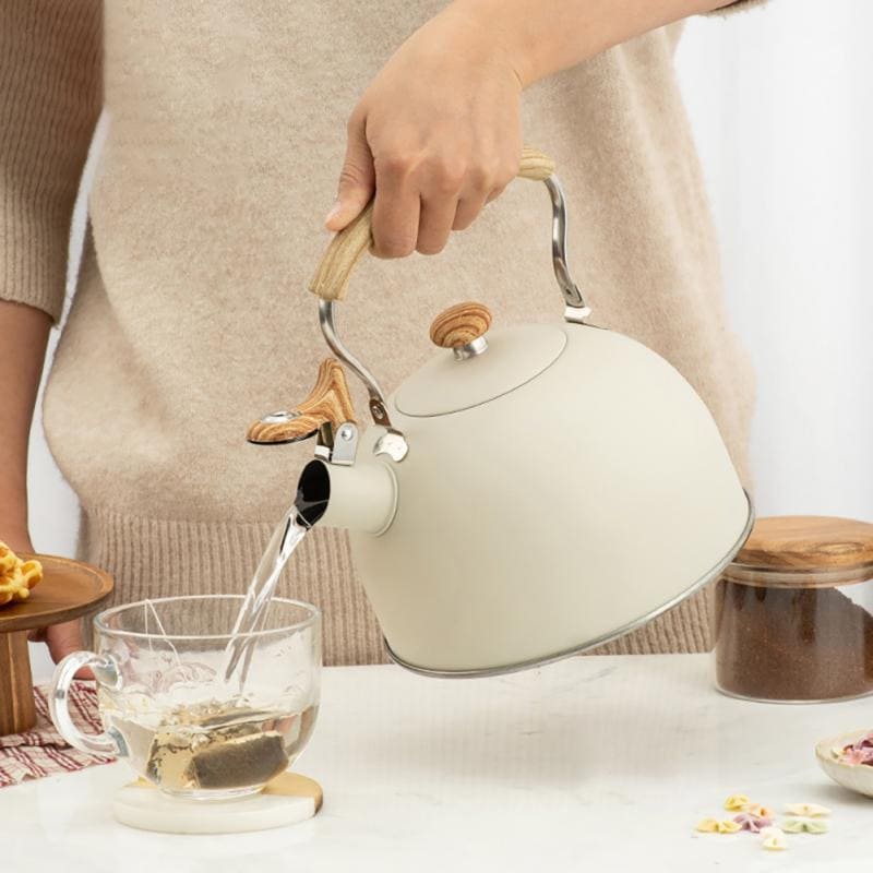Chaleira Inox com Apito 2,5 Litros - Aço Inoxidável para Churrasco e Chá