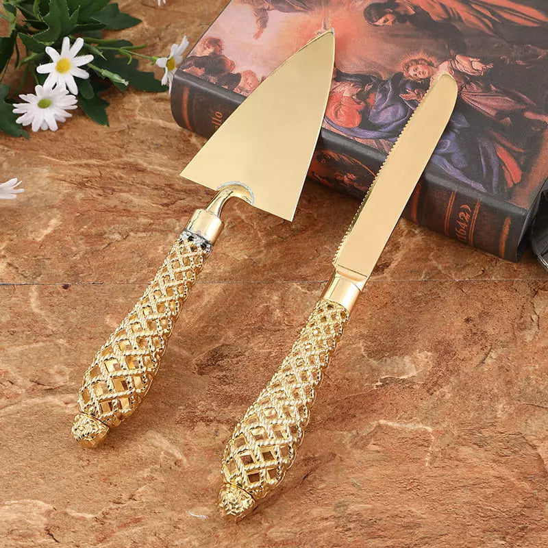 Conjunto Espátula e Faca Dourada para Bolos - Utensílios de Confeitaria